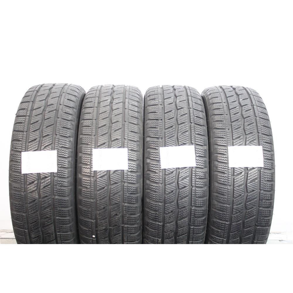 Pneumatico 195 60 R16C 99/97T M+S HANKOOK WINTER I*CEPT LV usato