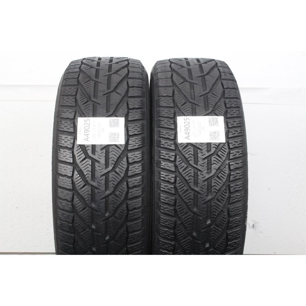 Pneumatico 205 55 R17 95V M+S XL KORMORAN SNOW usato