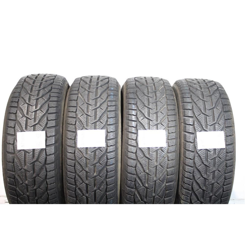 Pneumatico 205 55 R17 95V XL M+S KORMORAN SNOW usato