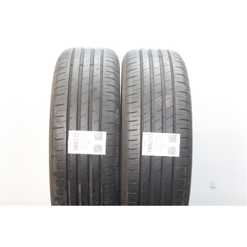 Pneumatico 205 60 R16 92H GOODYEAR EFFICIENT GRIP PERFORMANCE usato