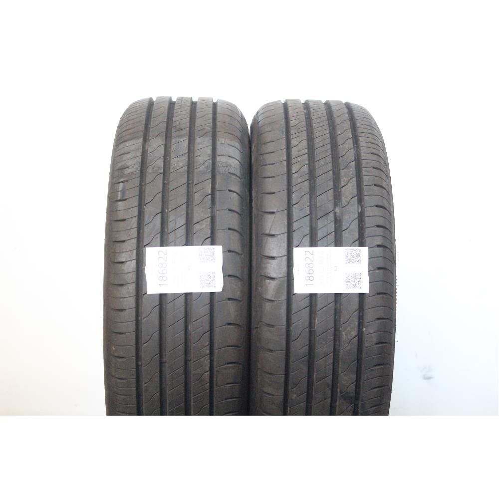Pneumatico 205 60 R16 92H GOODYEAR EFFICIENT GRIP PERFORMANCE 2 usato
