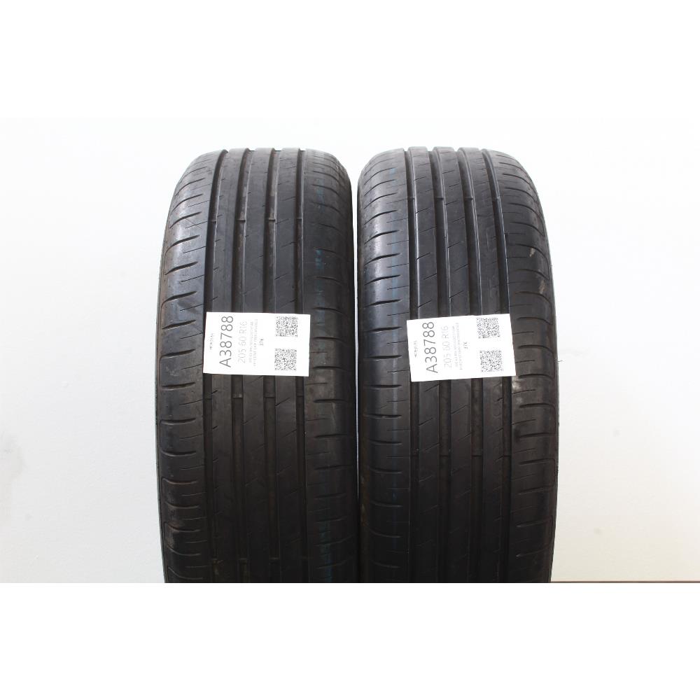 205 60 R16 92H GOODYEAR EFFICIENT GRIP PERFORMANCE 