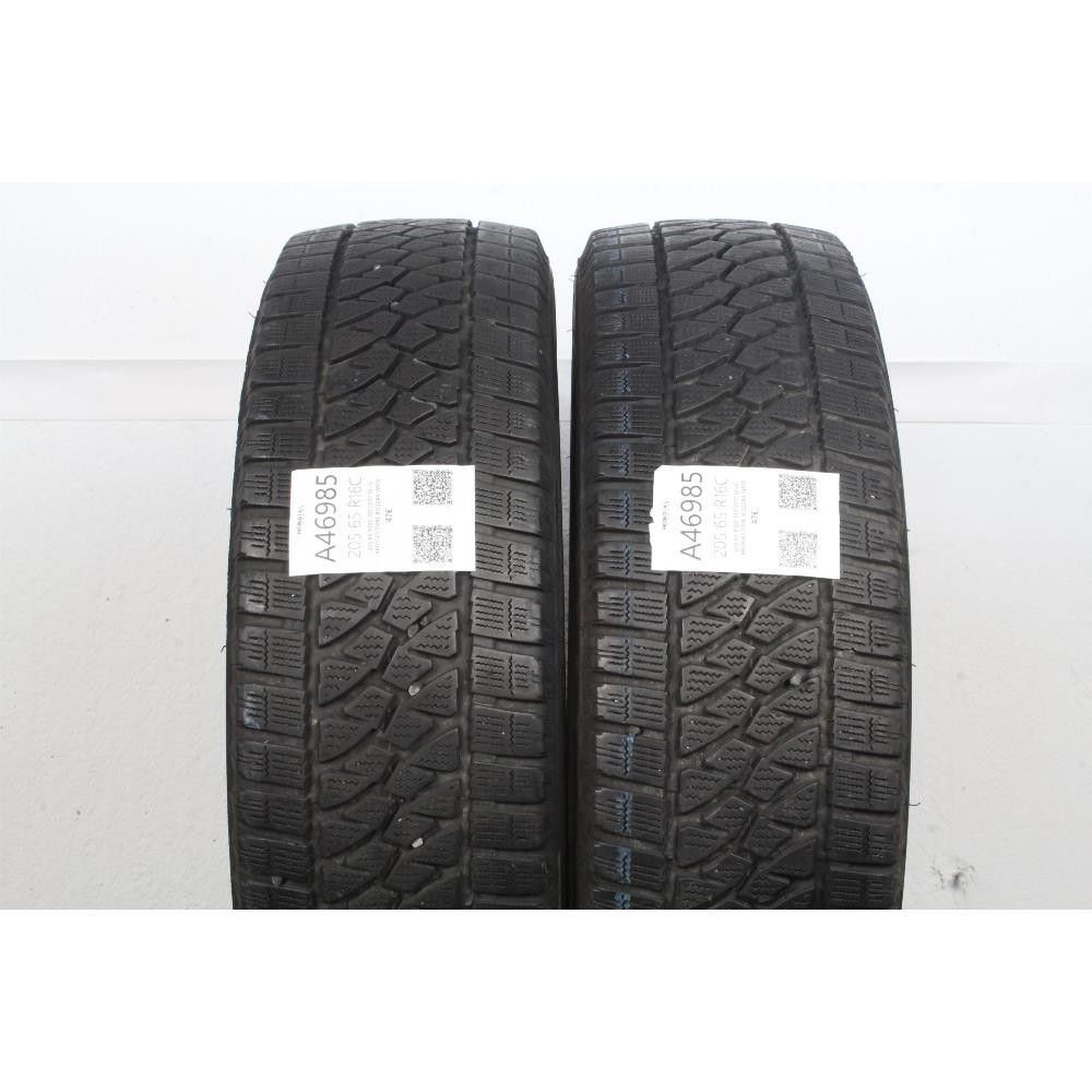 Pneumatico 205 65 R16C 107/105T M+S BRIDGESTONE BLIZZAK W810 usato