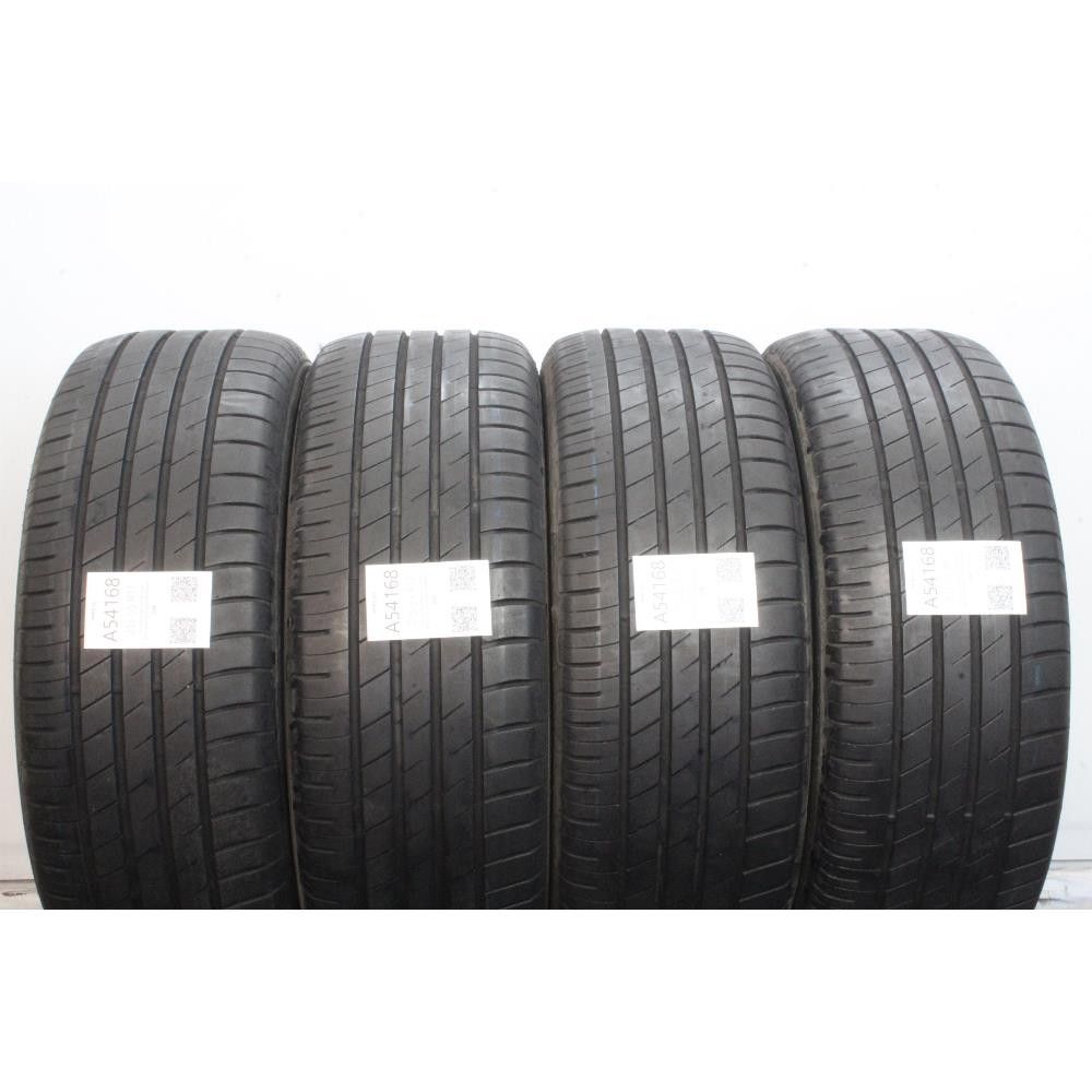 215 55 R17 94V GOODYEAR EFFICIENT GRIP PERFORMANCE