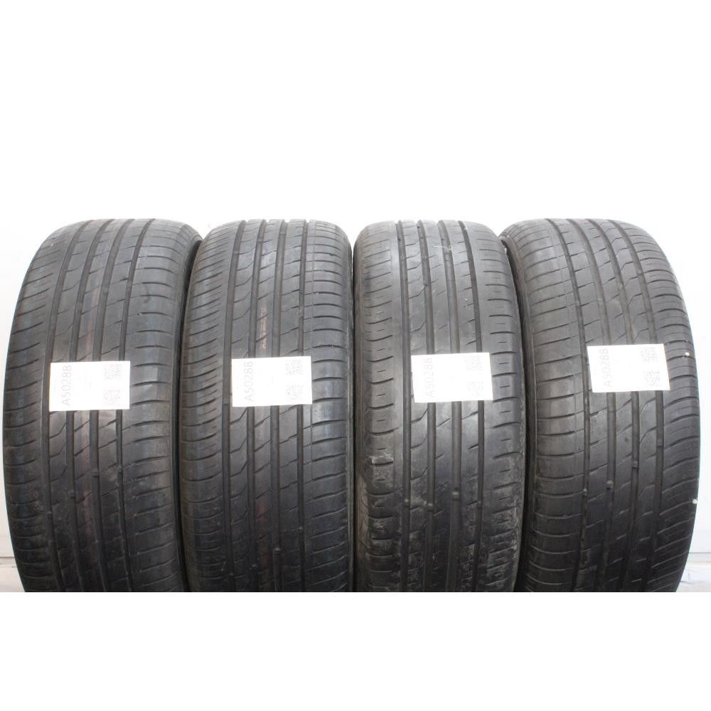 Pneumatico 215 55 R17 94V NEXEN NFERA SU1 usato