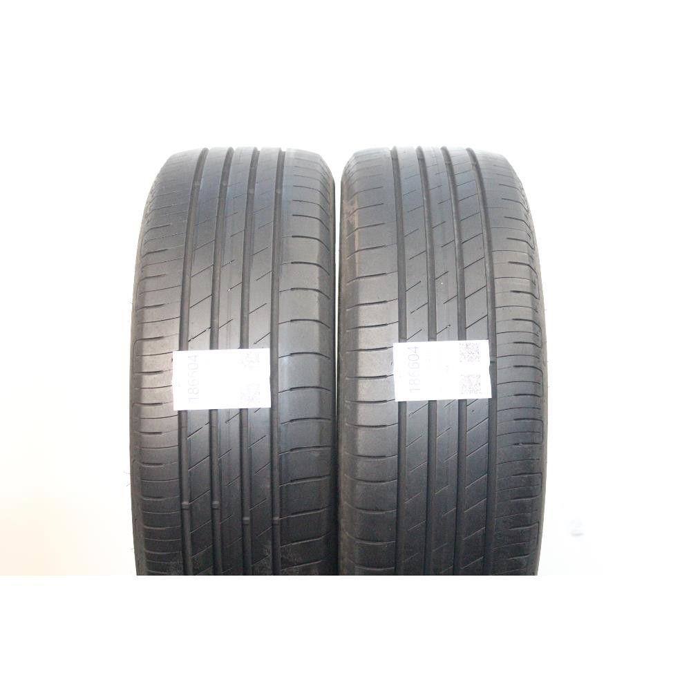 Pneumatico 215 55 R18 95H GOODYEAR EFFICIENT GRIP PERFORMANCE usato