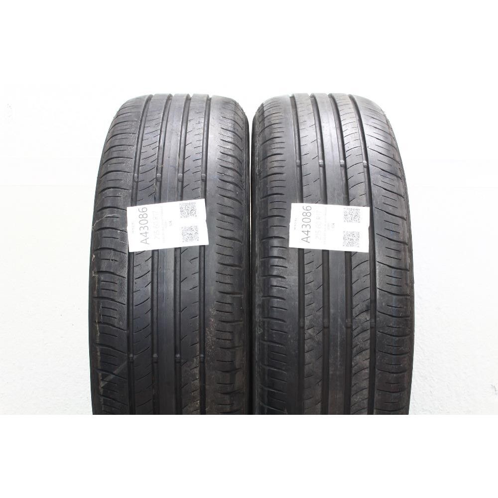 Pneumatico 215 60 R17 96H DUNLOP ENASAVE EC300+ usato