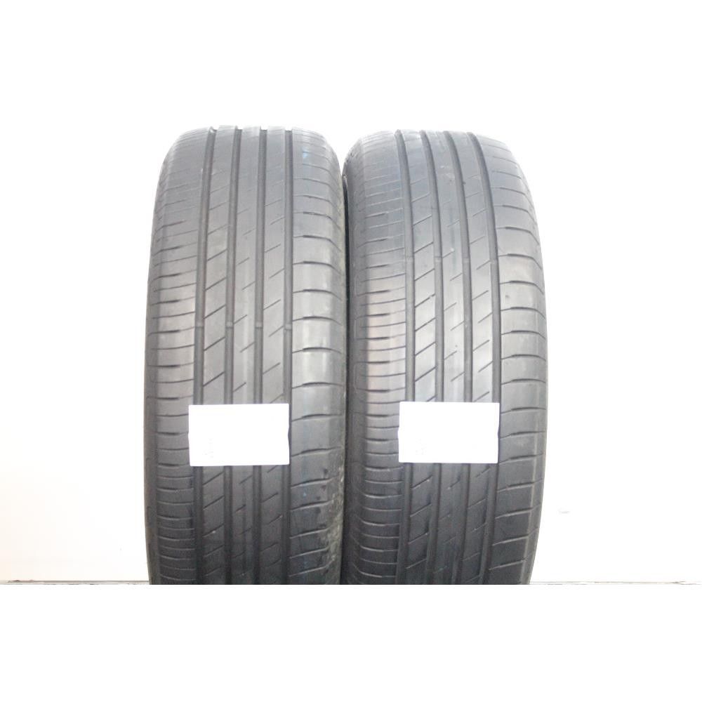 Pneumatico 215 60 R17 96H GOODYEAR EFFICIENT GRIP PERFORMANCE usato