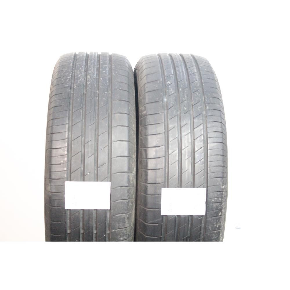 Pneumatico 215 60 R17 96H GOODYEAR EFFICIENT GRIP PERFORMANCE usato