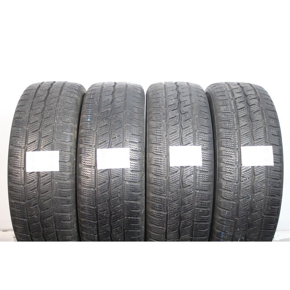 Pneumatico 215 60 R17C 109/107T M+S HANKOOK WINTER I*CEPT LV usato