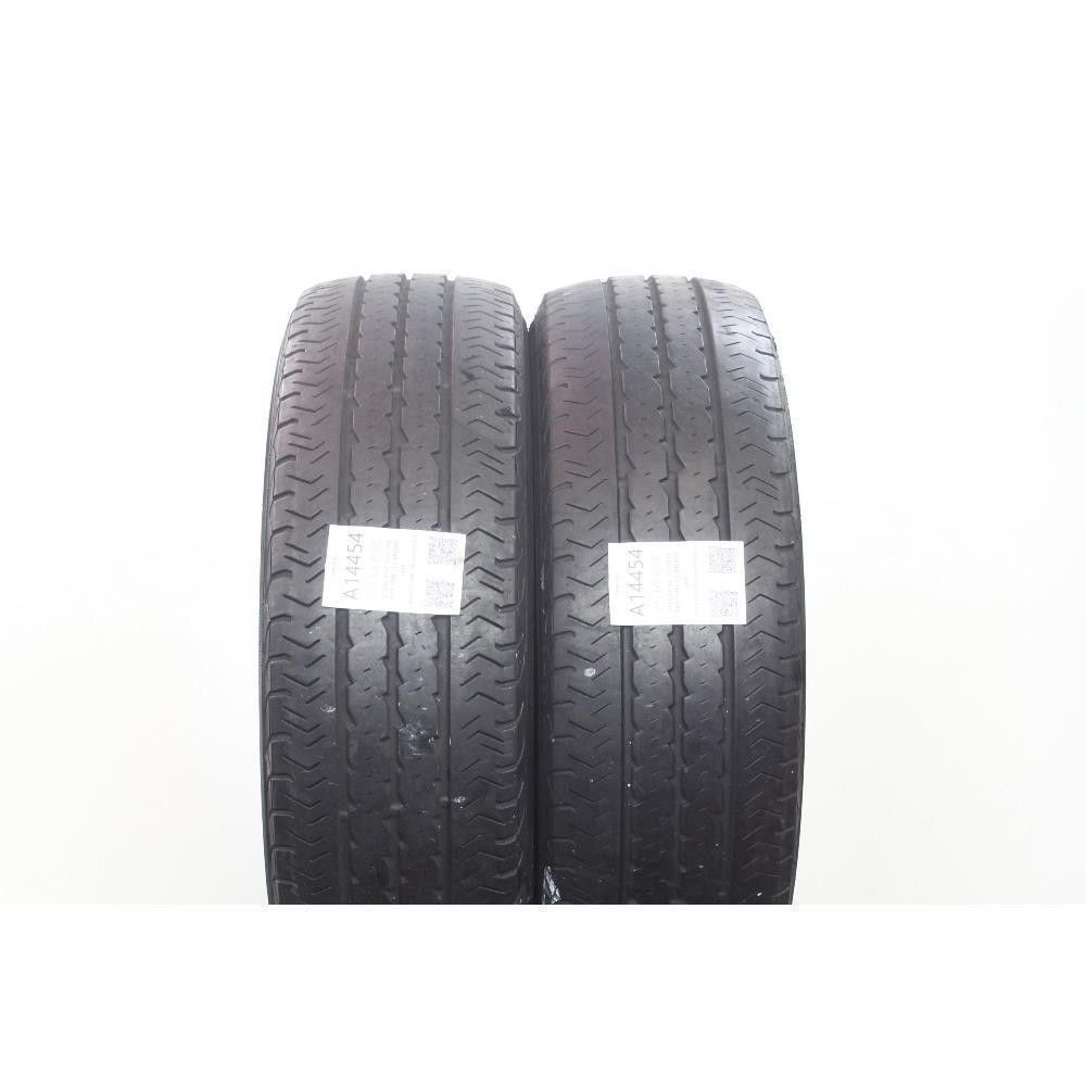 Pneumatico 215 65 R16C 109/107R 8PR PIRELLI CHRONO usato