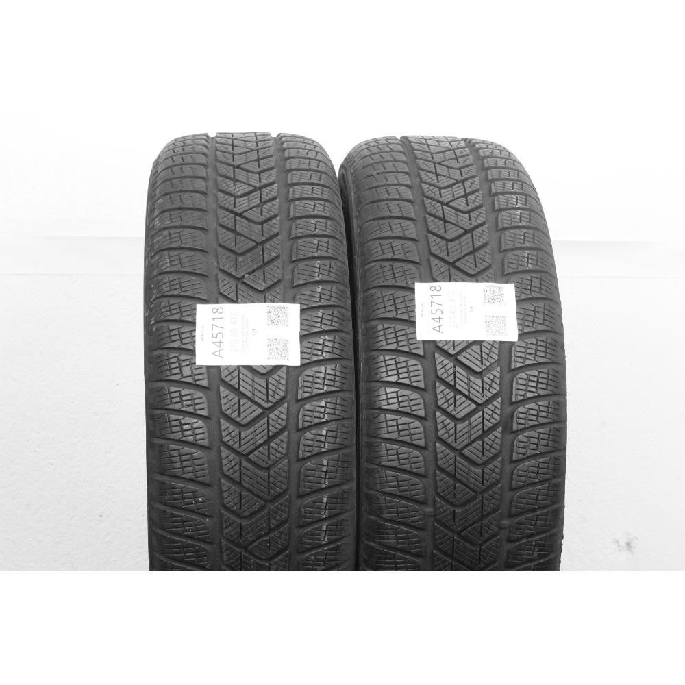 Pneumatico 215 65 R17 99H M+S PIRELLI SCORPION WINTER usato