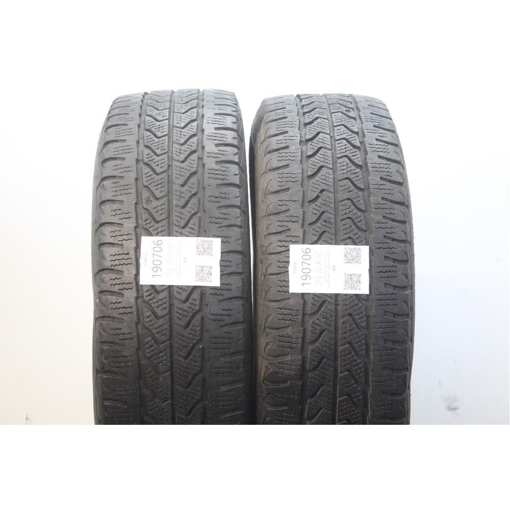 Pneumatico 215 70 R15C 109/107S M+S GOODYEAR ULTRA GRIP CARGO usato
