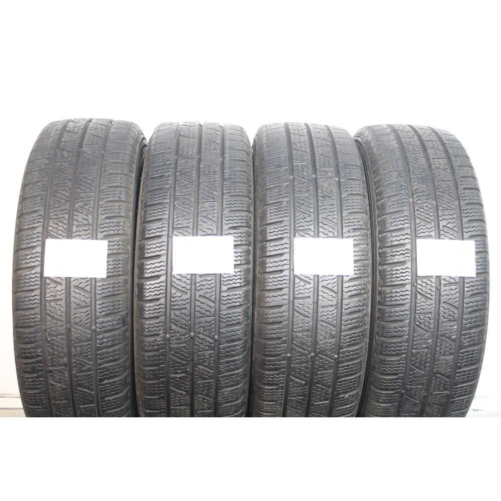 215 70 R15C 109/107S M+S PIRELLI CARRIER WINTER 