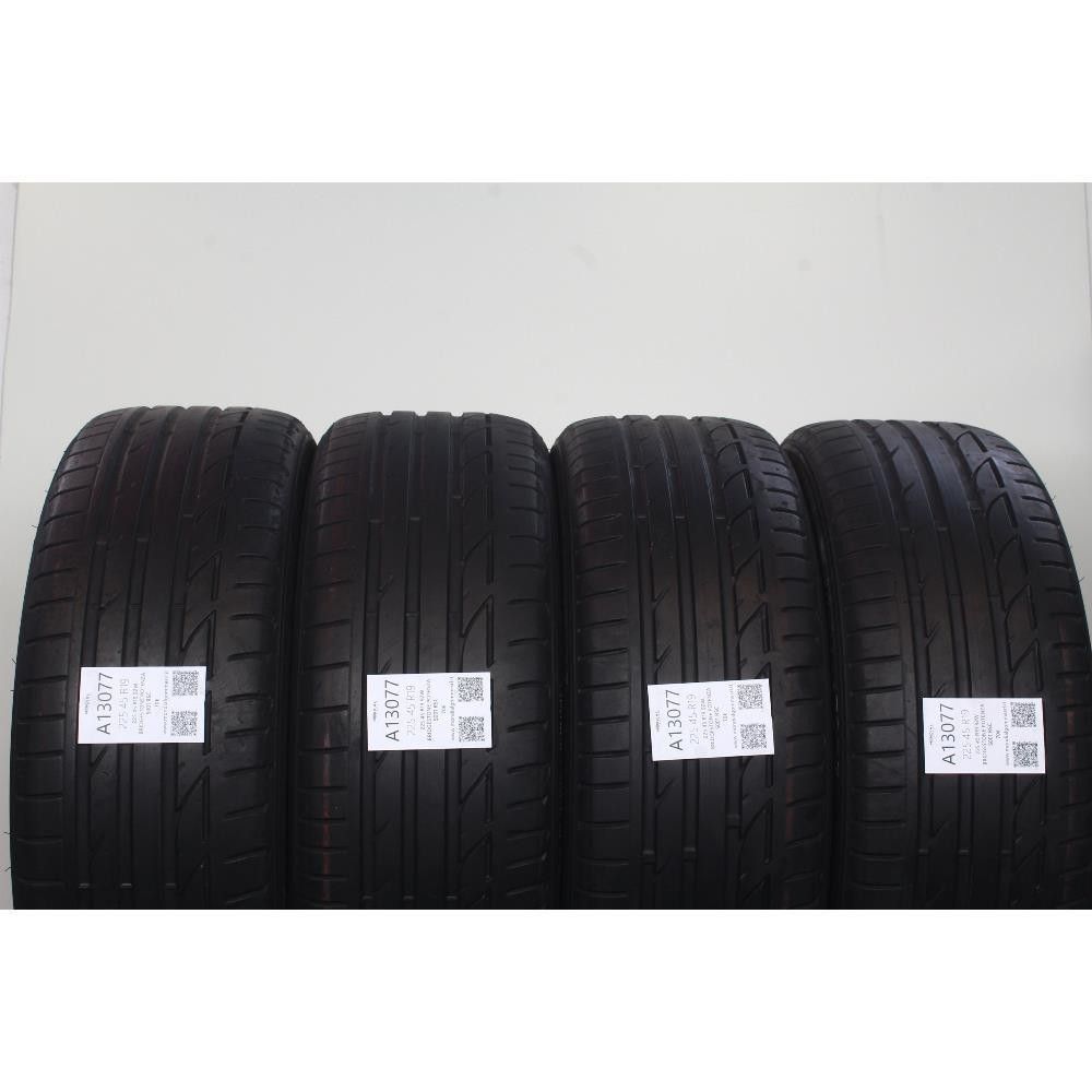 Pneumatico 225 45 R19 92W BRIDGESTONE POTENZA S001 RSC usato
