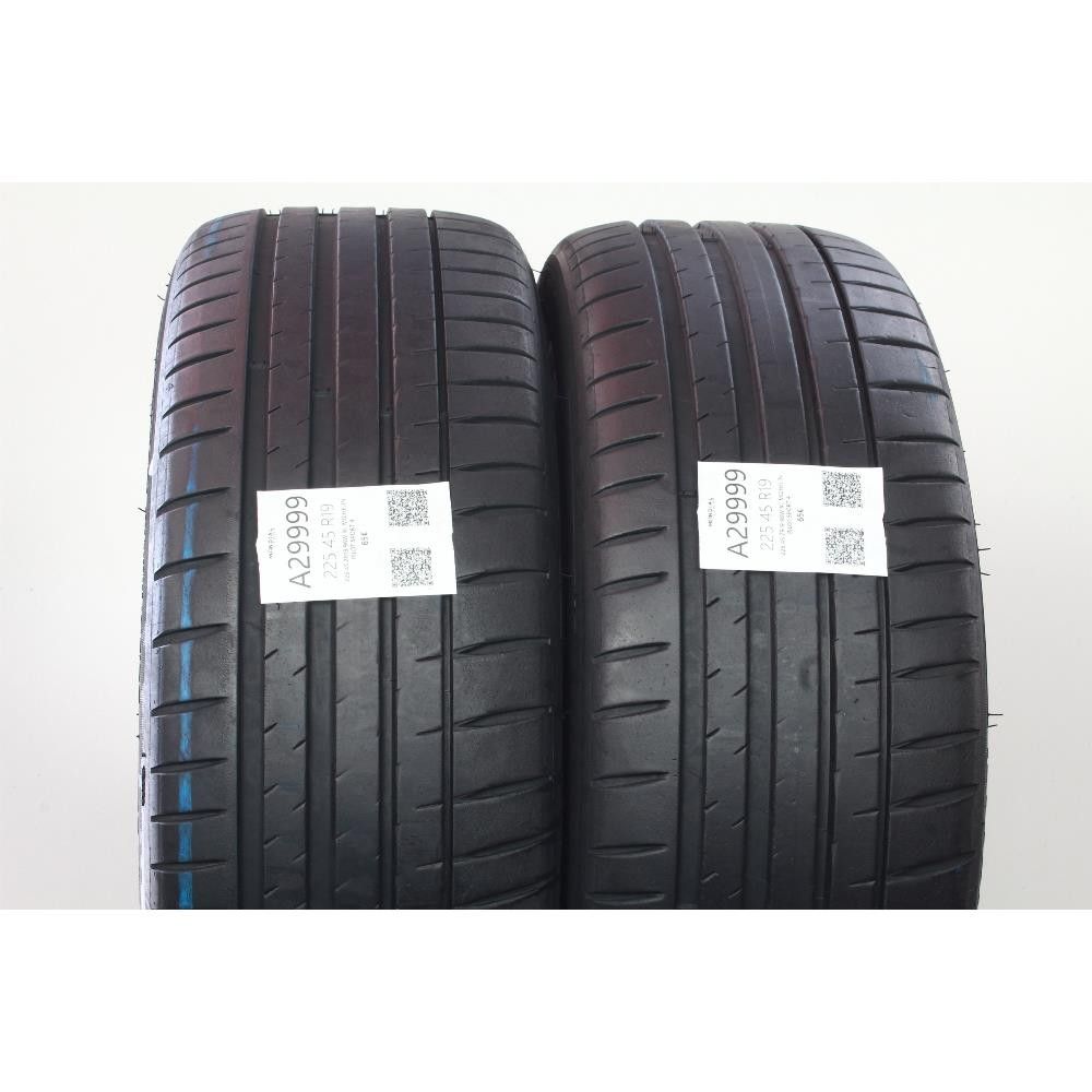 Pneumatico 225 45 ZR19 96W XL MICHELIN PILOT SPORT 4 usato