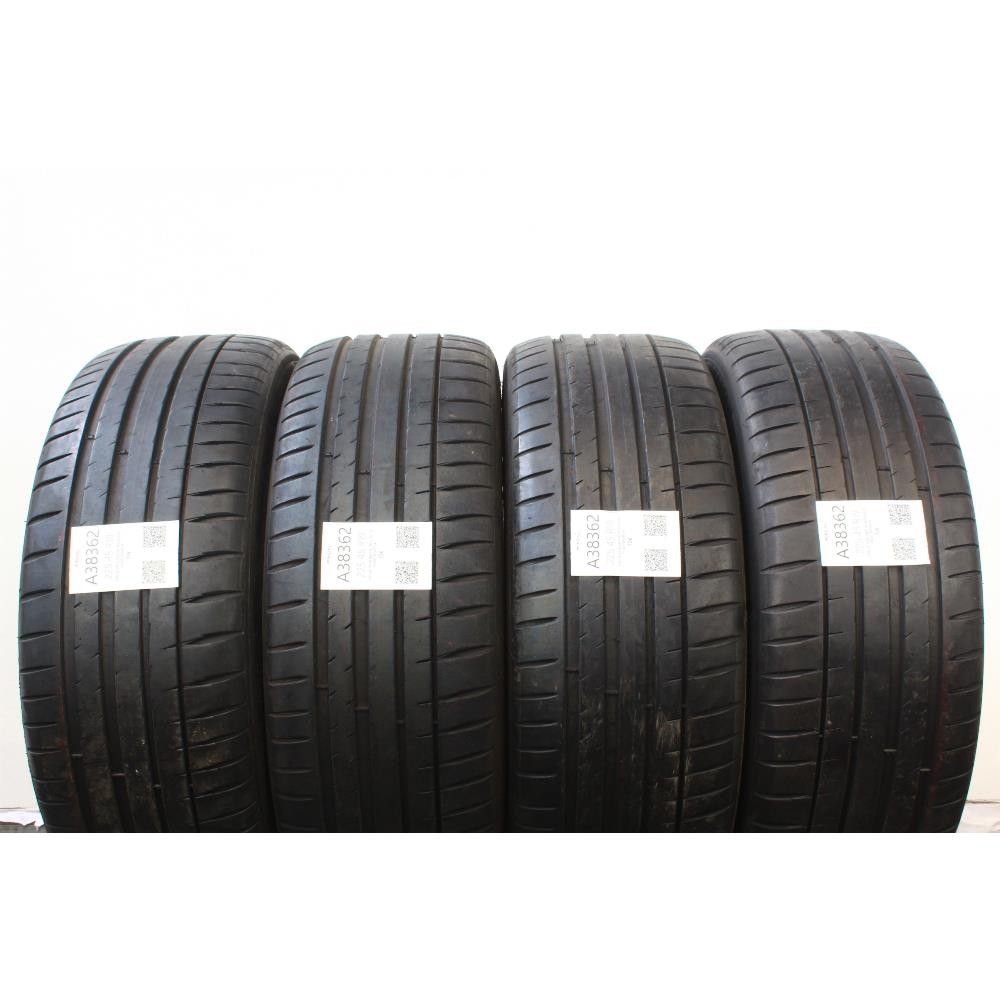 Pneumatico 225 45 ZR19 96W XL MICHELIN PILOT SPORT 4 usato