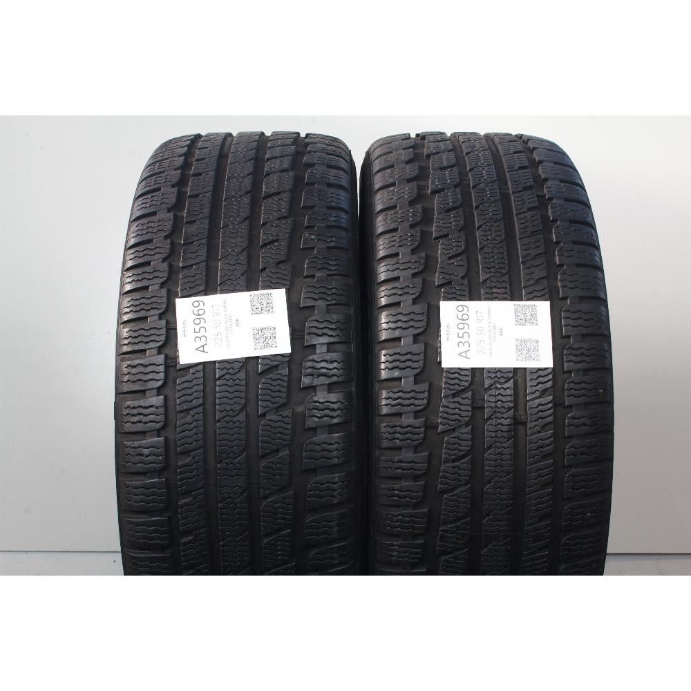 Pneumatico 225 50 R17 98V M+S XL KUMHO I"ZEN KW27 usato