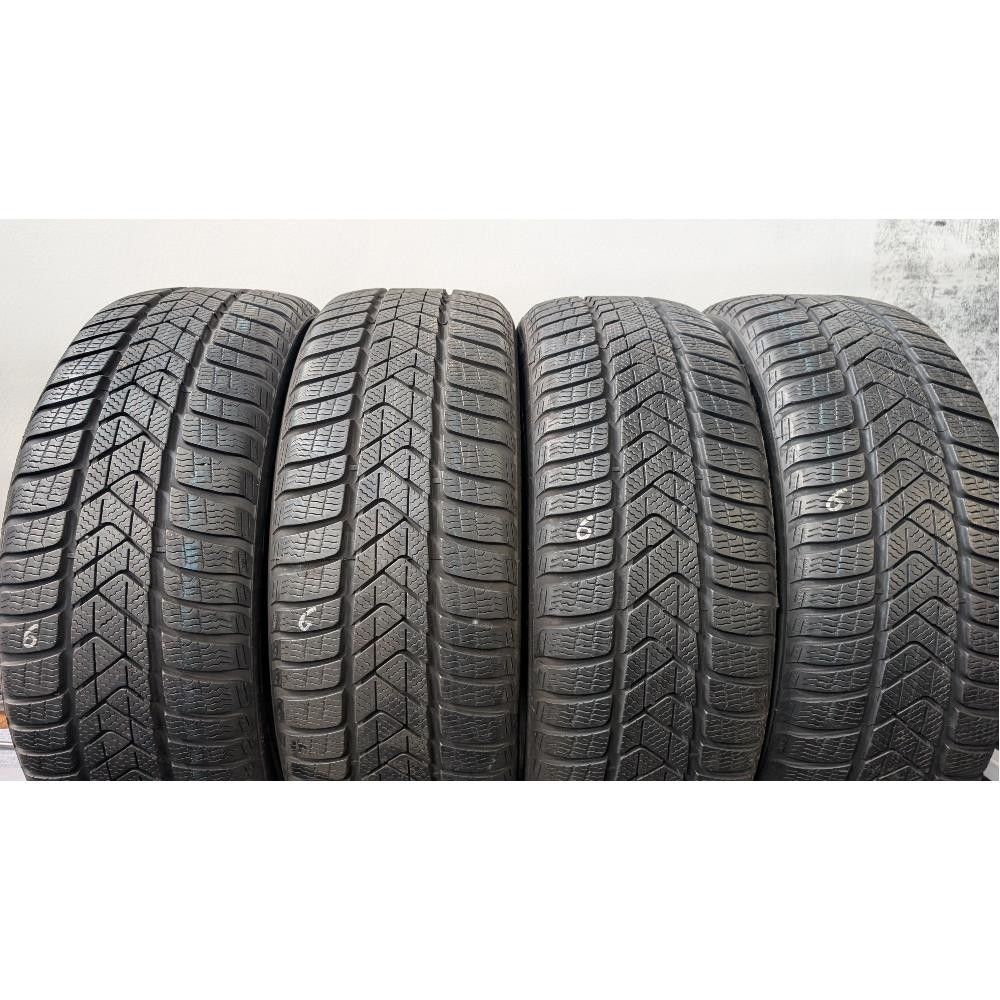 Pneumatico 225 55 17 97H M+S PIRELLI SOTTOZERO WINTER 3 MO usato