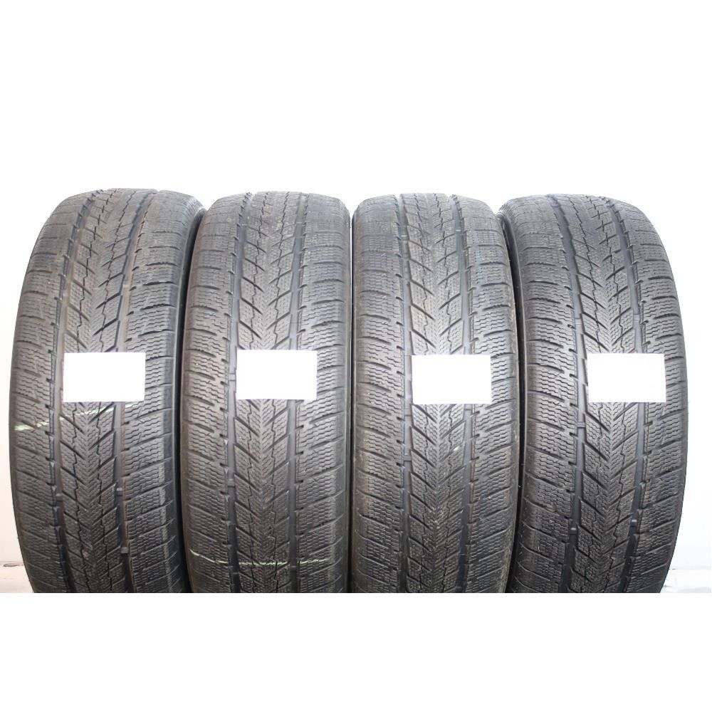 Pneumatico 225 55 R18 102V XL M+S DAVANTI WINTOURA SUV usato