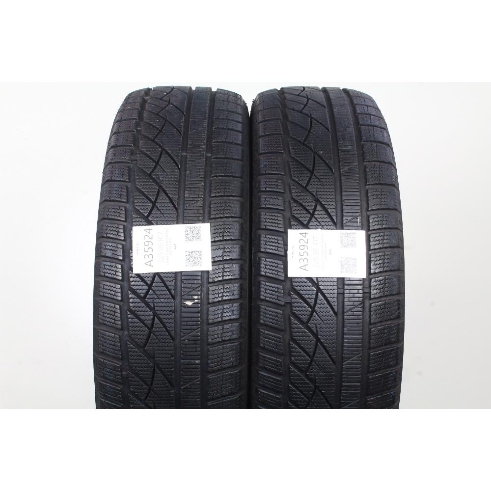 225 65 R17 106H XL M+S MOMO SUV POLE W-4