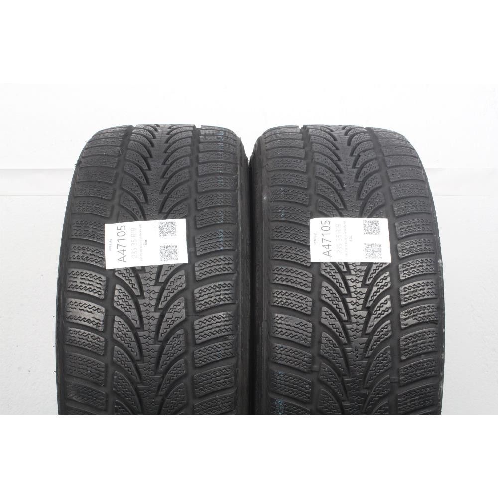 Pneumatico 235 35 R19 87V M+S NOKIAN WR usato