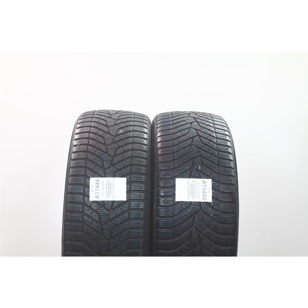 Pneumatico 235 45 R18 98V V905 XL M+S YOKOHAMA BLU EARTH WINTER usato