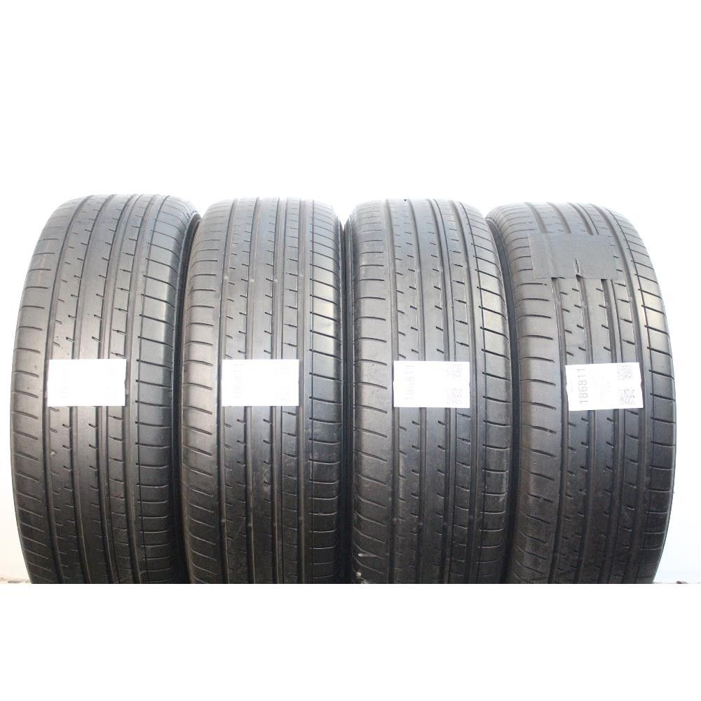 Pneumatico 235 60 R18 103H YOKOHAMA BLUEARTH-XT AE61 usato