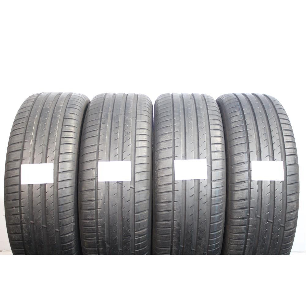 Pneumatico 235 60 R18 107V XL MICHELIN PILOT SPORT 4 SUV usato