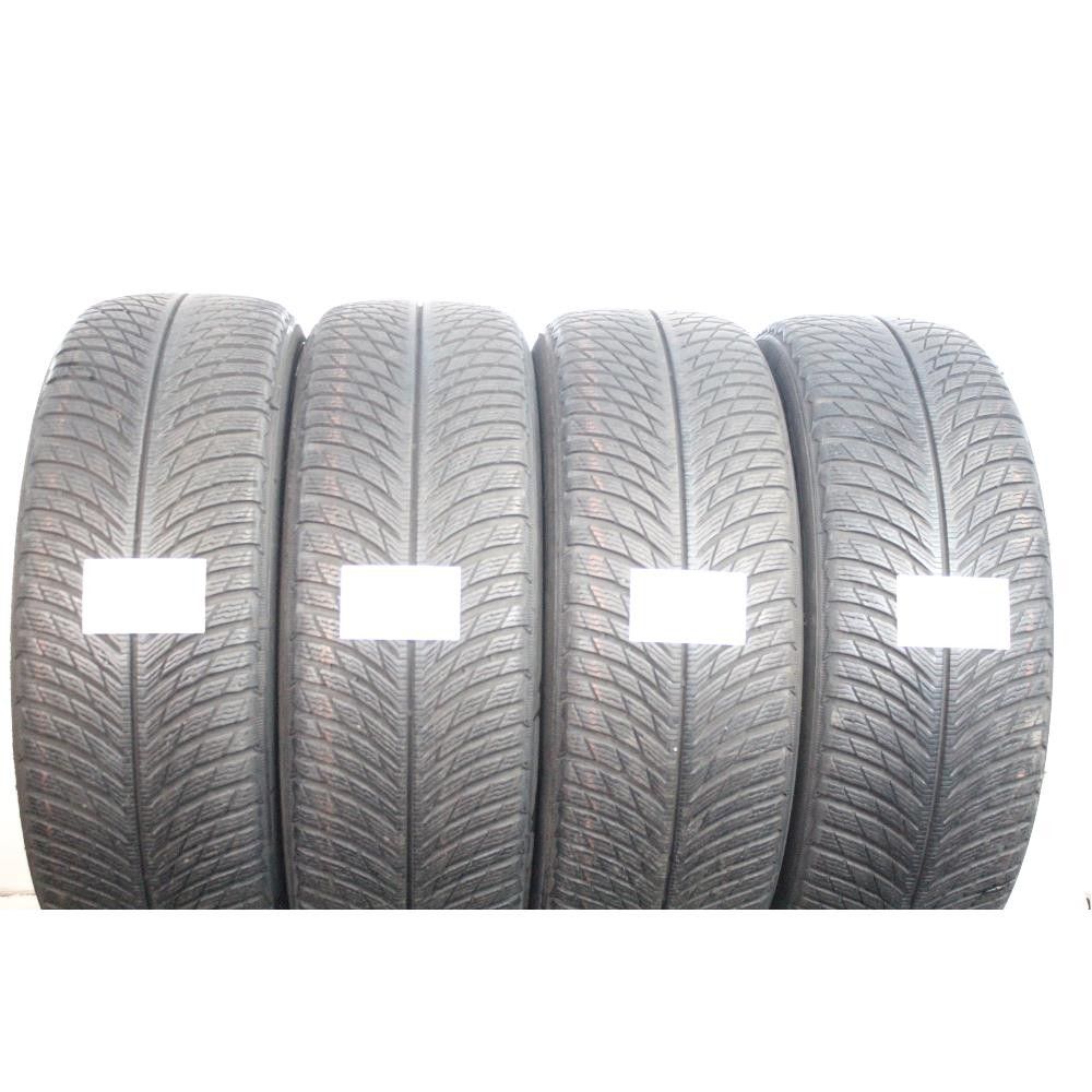 Pneumatico 235 65 R17 108H XL M+S MICHELIN PILOT ALPIN 5 SUV usato