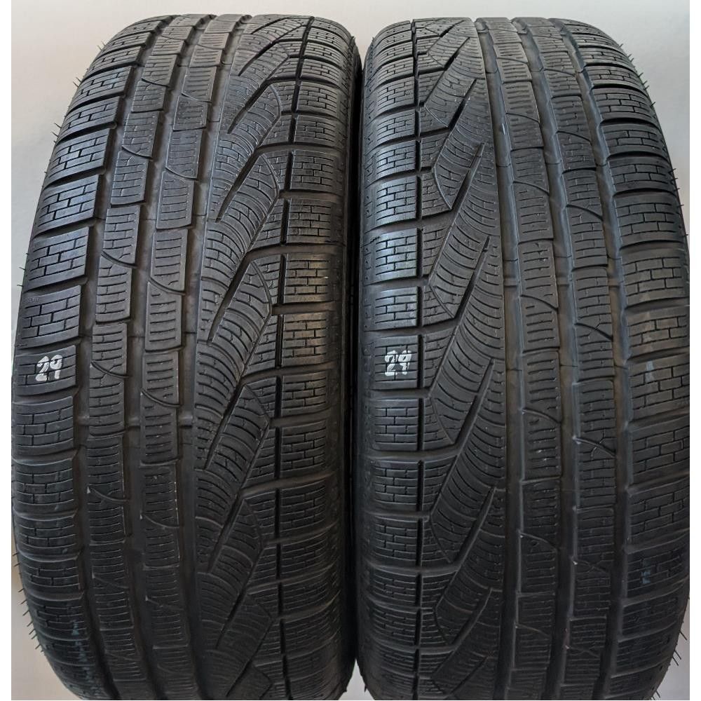 Pneumatico 255 40 18 95H M+S RFT PIRELLI SOTTOZERO WINTER 210 SER. 2 RSC usato