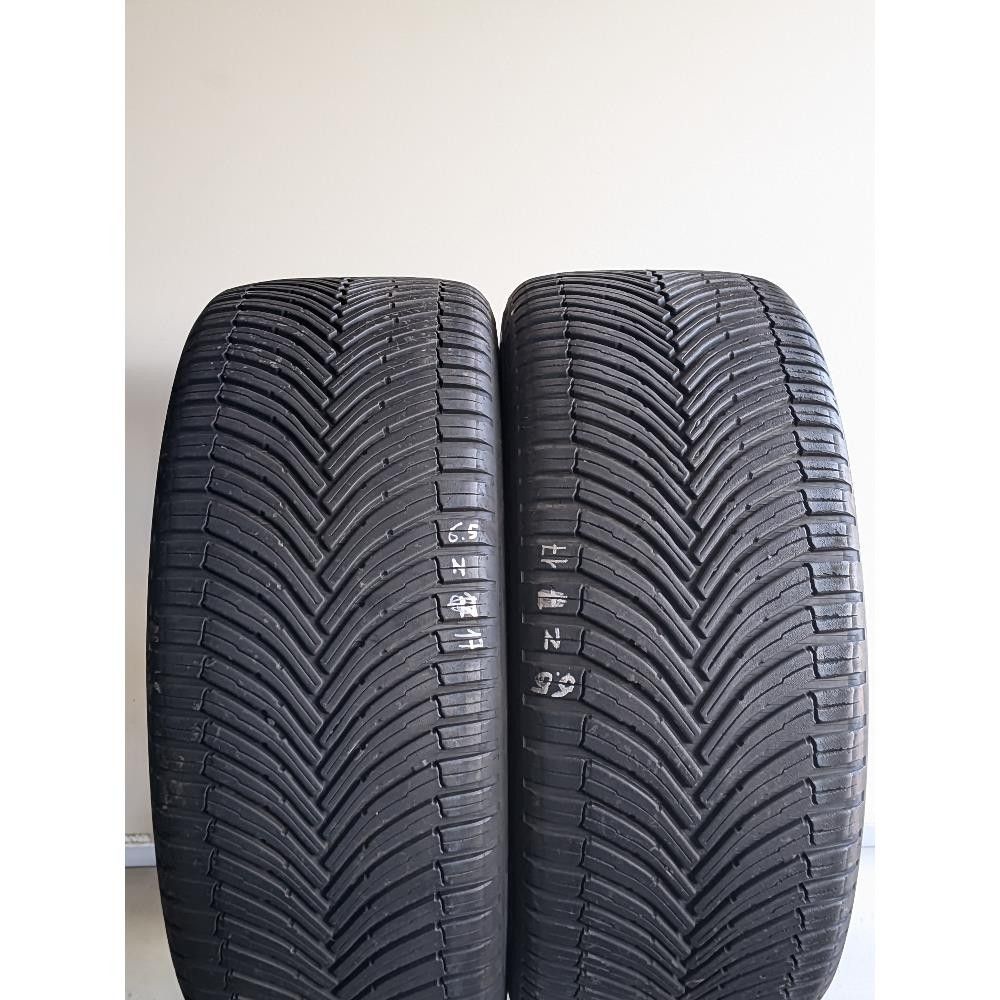 Pneumatico 255 40 R20 101Y XL M+S Bridgestone Turanza All Season 6 usato