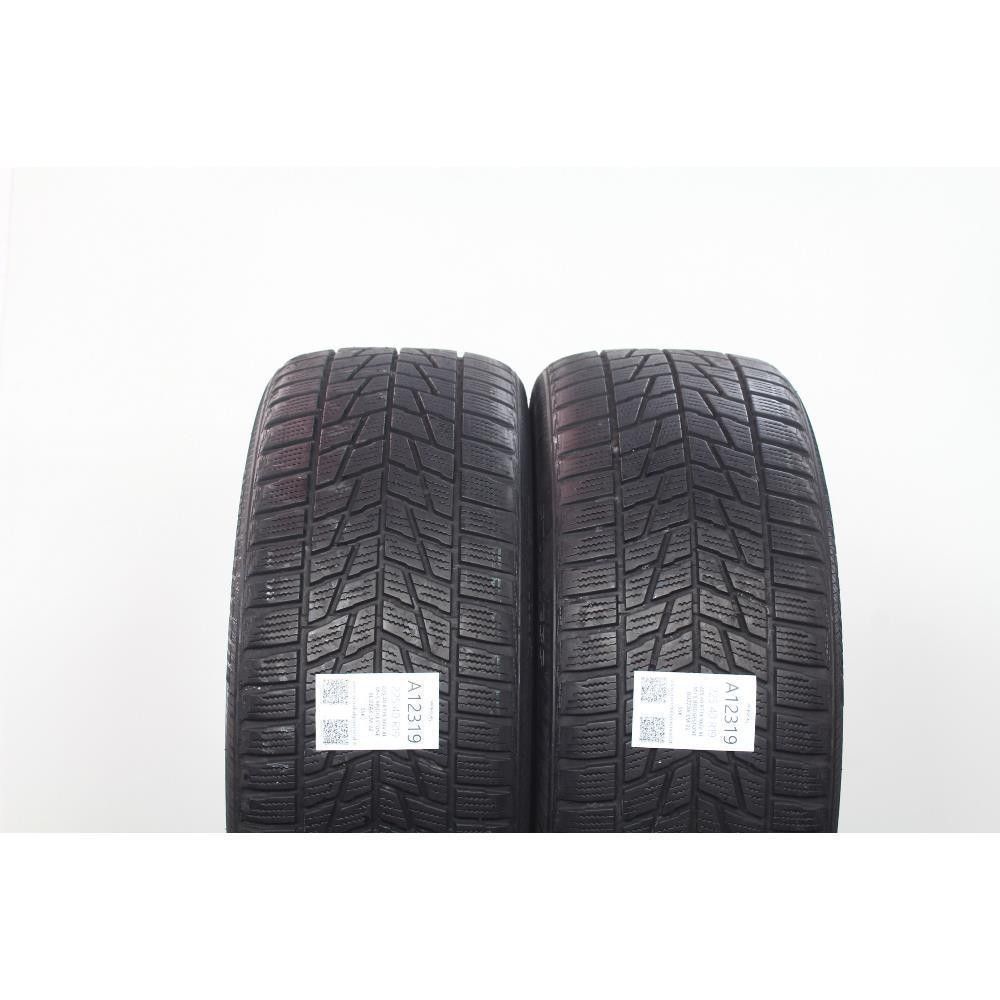 Pneumatico 255 40 RT19 100V XL M+S BRIDGESTONE BLIZZAK LM-22 usato