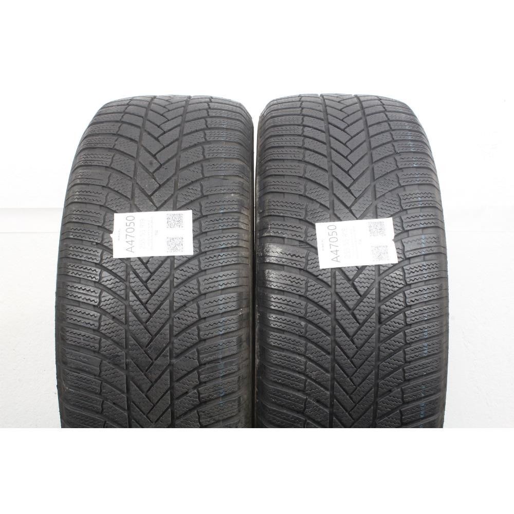 Pneumatico 255 55 R19 111V XL M+S BRIDGESTONE BLIZZAK LM005 usato