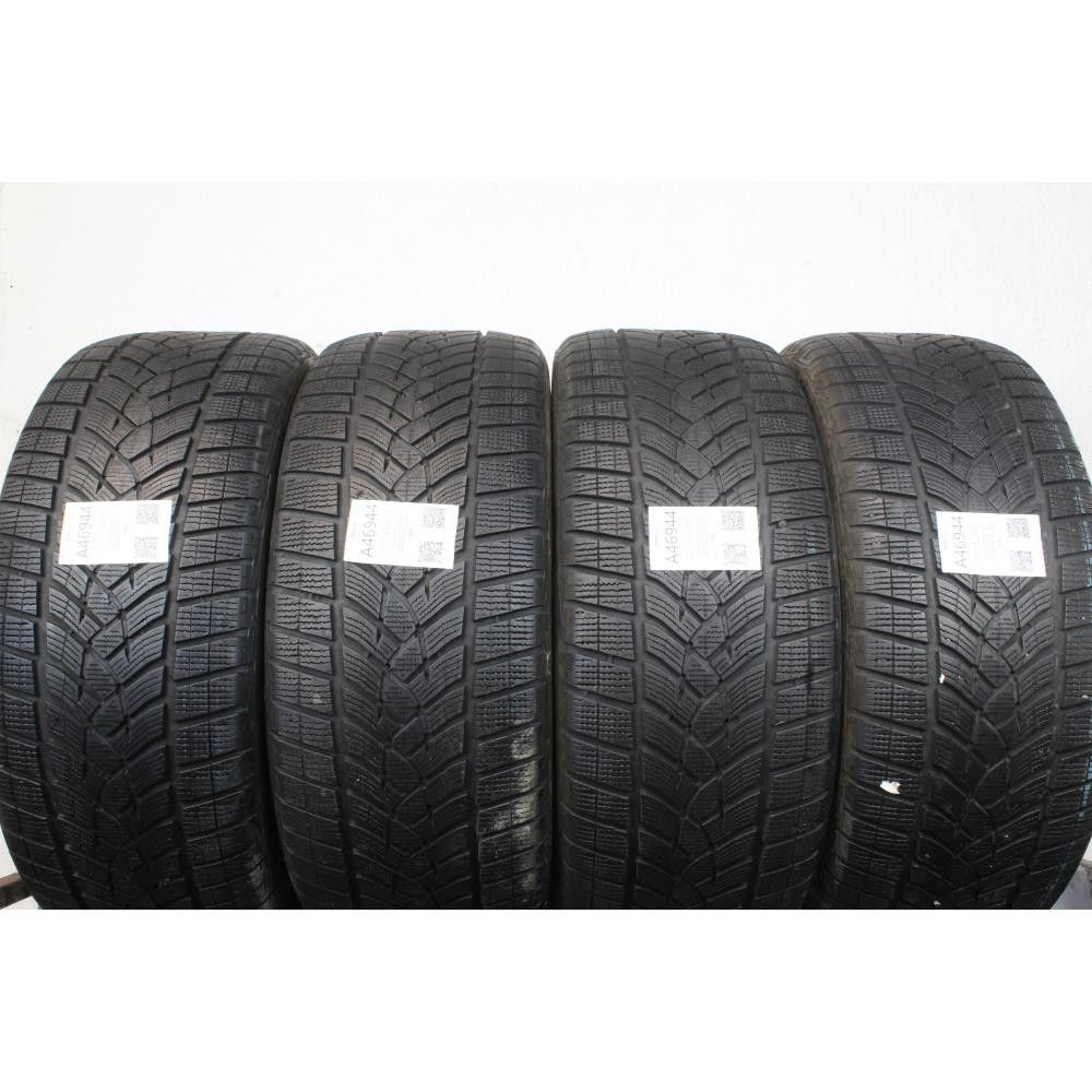Pneumatico 275 45 R21 110V XL M+S GOODYEAR ULTRA GRIP PERFORMANCE MO1 SUV usato